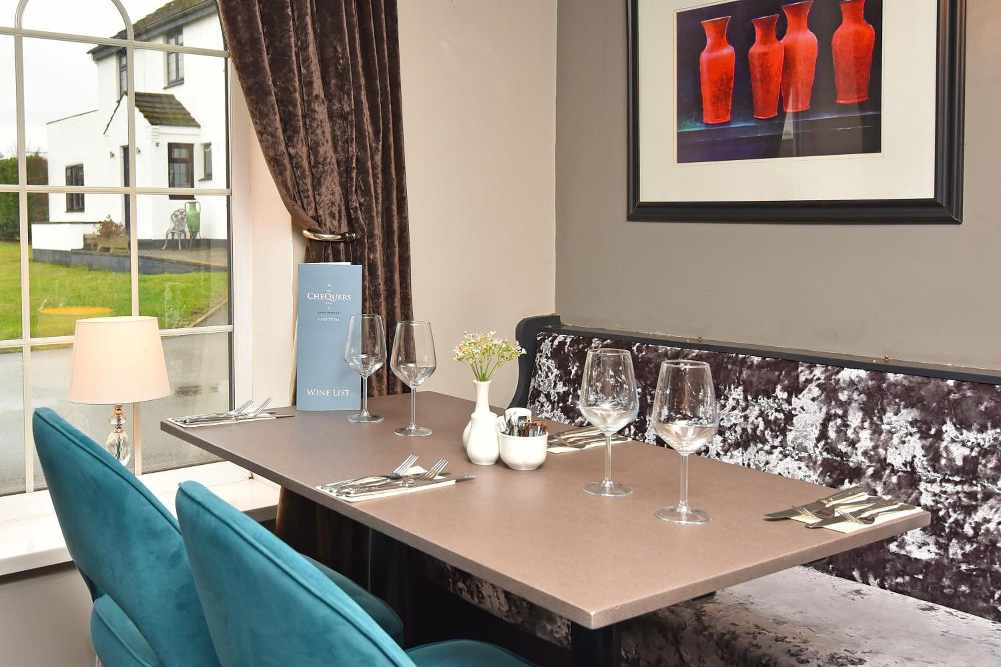 Chequers Inn Harrogate Exterior foto